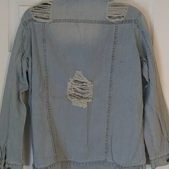 Distressed light Denim Jacket.... Never Worn! - Picture 2 of 4